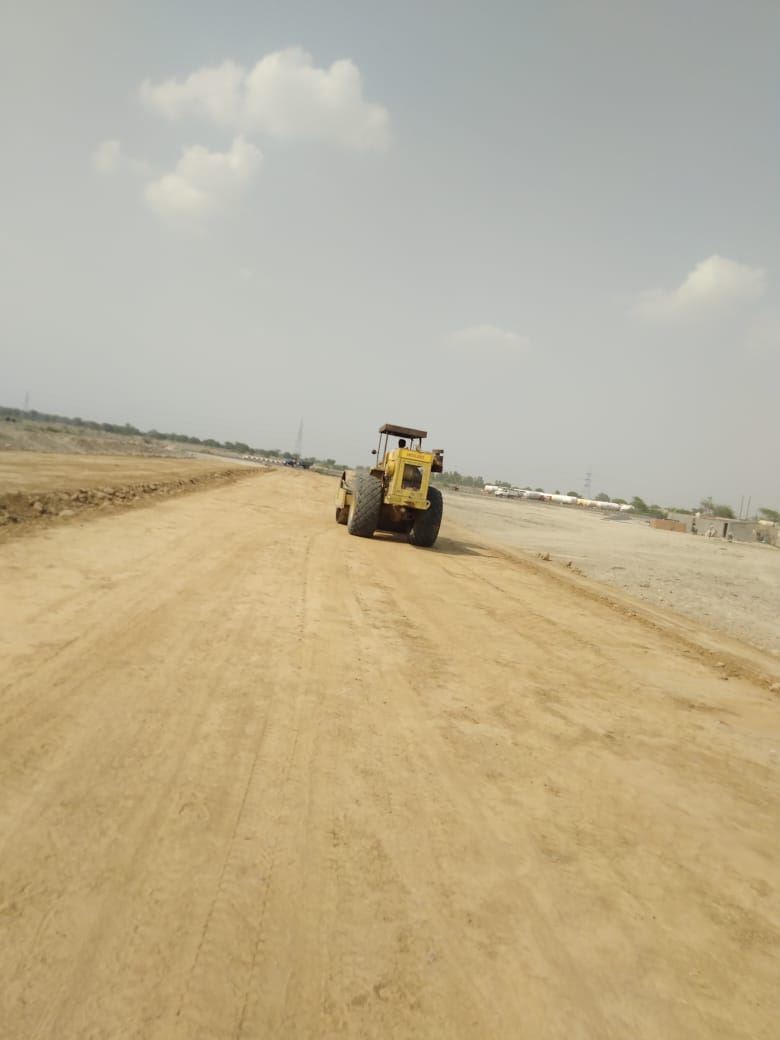 सड़क निर्माण @ अलीगढ़ नोड/Construction of road @ Aligarh Node