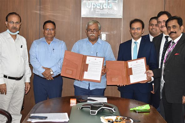 यूपीडा व अडानी समूह के बीच समझौता ज्ञापन पर हुए हस्ताक्षर/MoU signed between upeida and Adani Group