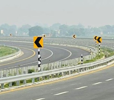 Picture of the construction activities of Purvanchal Expressway