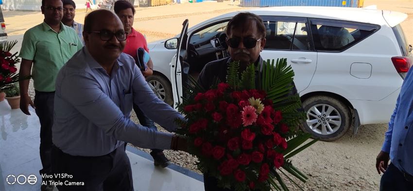  मुख्य कार्यपालक अधिकारी (सीईओ) यूपीडा, अवनीश कुमार अवस्थी ने पूर्वांचल एक्सप्रेसवे, सुल्तानपुर और आज़मगढ़ का दौरा किया /Chief Executive Officer (CEO) UPEIDA,  Awanish Kumar Awasthi visited Purvanchal Expressway, Sultanpur &amp; Azamgarh 